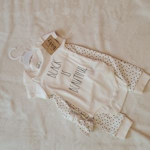 💜 2/$10 Rae Dunn baby By Magenta baby girl 3pc set